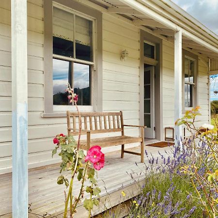 Saffron Cottage Manakau Esterno foto